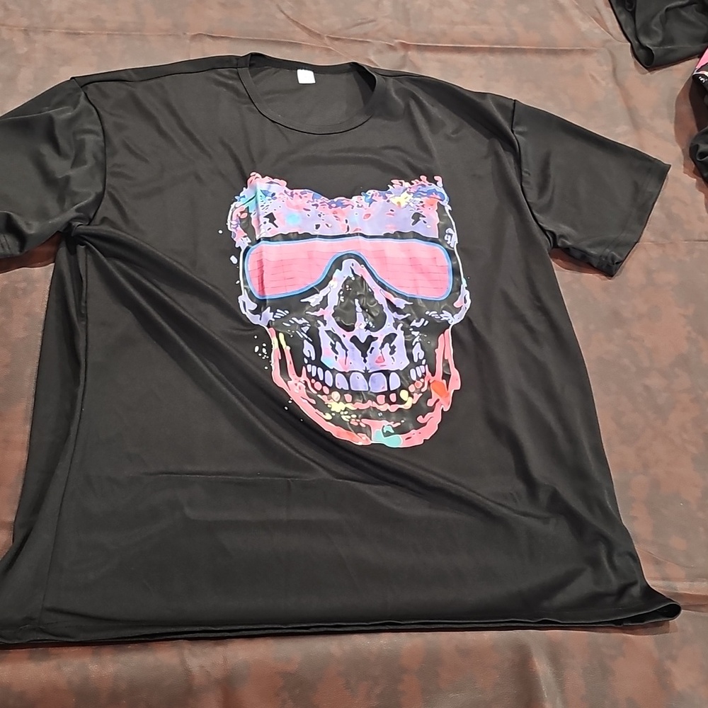 M Bright Color Skull Shirt Sz L Unisex - Picture 2 of 4